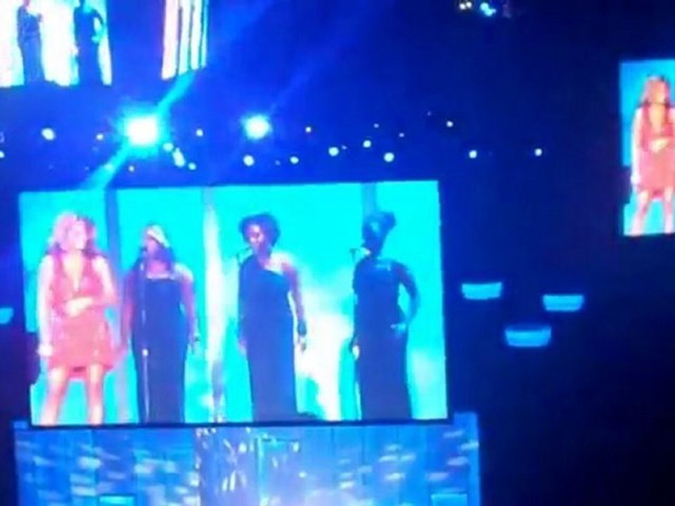 Beyoncé - 1+1 @ at Target Center