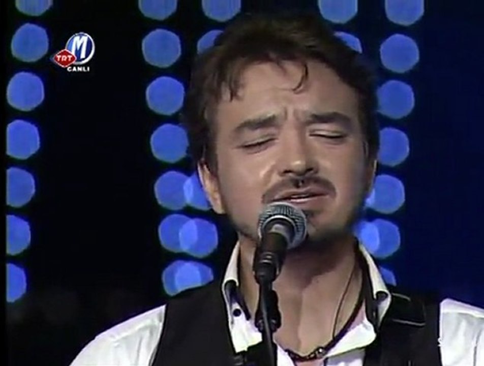 SU MİSALİ _ ORHAN ÖLMEZ _ UNUTURUM DİYE YORMA KENDİNİ _ BENSİZ ASKA DOYMA, NIYE CATTIN KASLARINI _14 .09.2011 _ PART 3