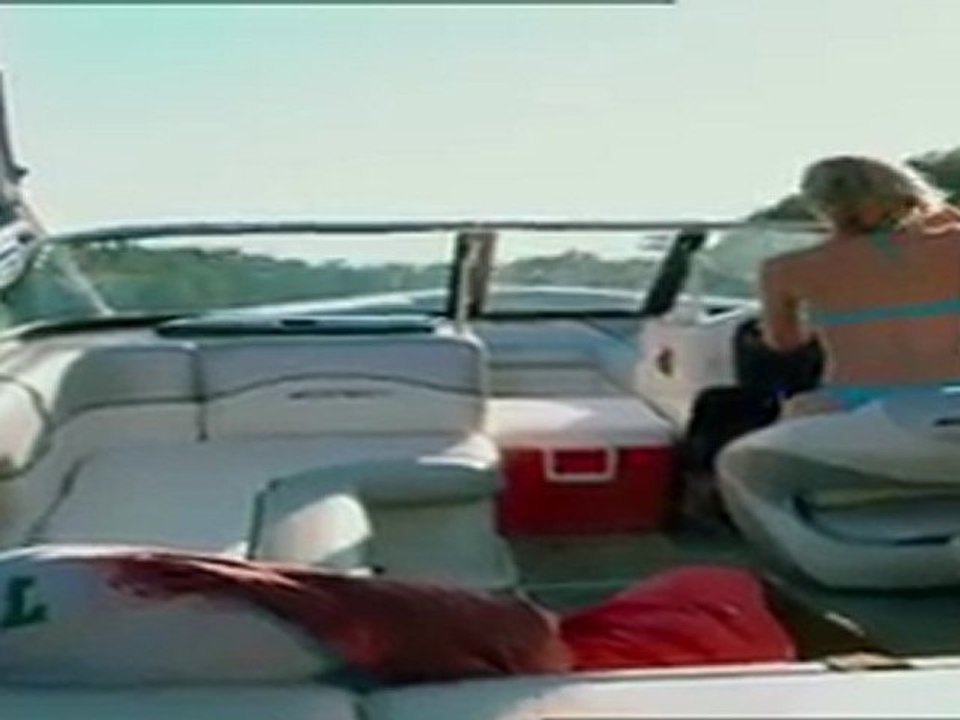 SHARK 3D - Extrait 2 - VF