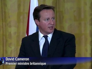 A tripoli, Sarkozy et Cameron promettent d'aider les Libyens