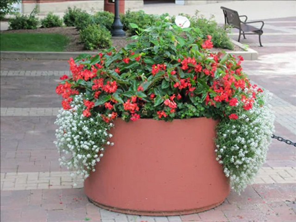 Concrete Planters | Doty & Sons Concrete Products, Inc. | Precast Concrete Planters