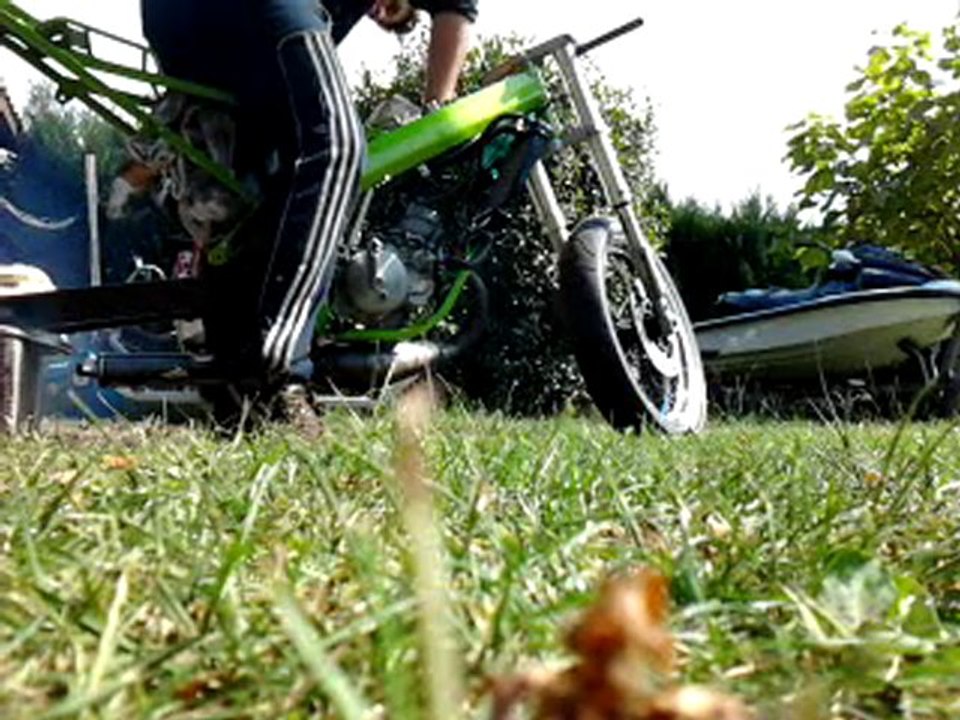 1er démarrage(non réglé), Derbi X-trem BY XOUMA33