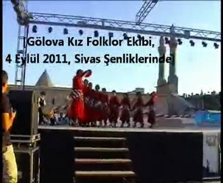 Kız Folklor Ekibi, Sivas Şenliklerinde