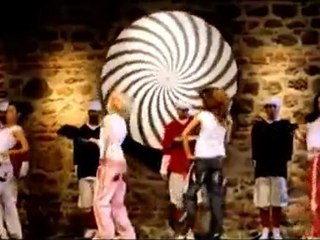 Hepsi - 4 Peynirli Pizza (Klip - 2008)