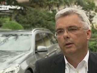 inside it! Mercedes E-Class BlueEfficiency | drive it!