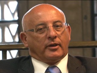 Questions à M. José PALMA ANDRES