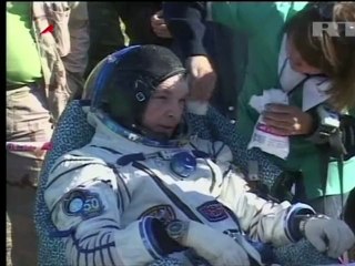 Crew makes safe return to Earth after space crash