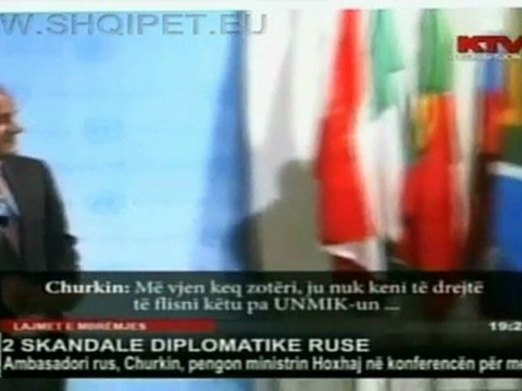 Ambasadori Rus, Churkin, pengon ministrin Hoxhaj ne konferencen per Media