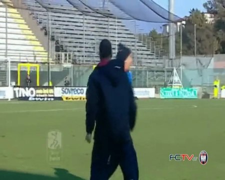 Fc Crotone | I calciatori rossoblù tornano a scuola. Parte il progetto 'Crotone Più'