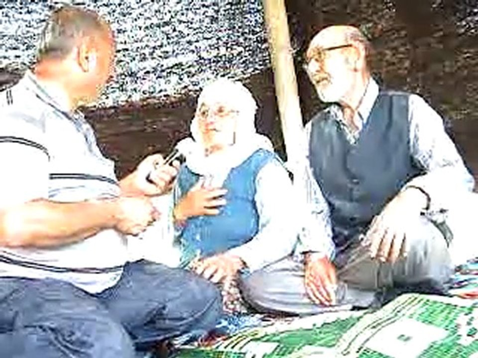 İZMİR YÖRÜK ŞENLİĞİ 2011 DE ANAMASLI MEHMET VE YÖRÜKLER