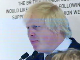 Aberta a Semana de Moda de Londres