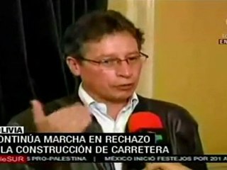 Continúa marcha en rechazo a la construcción en Tipnis