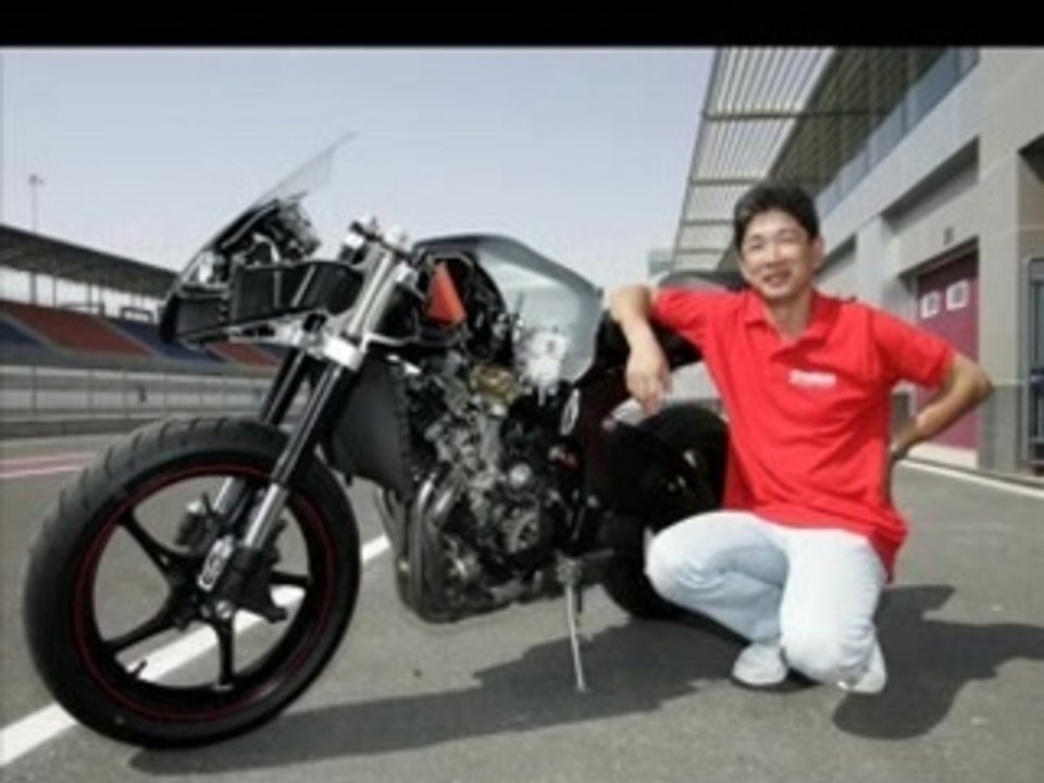 Yamaha_r6_2006_1