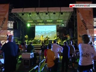TG 16.09.11 La Puglia pedala... e "genera" un concerto a Bari