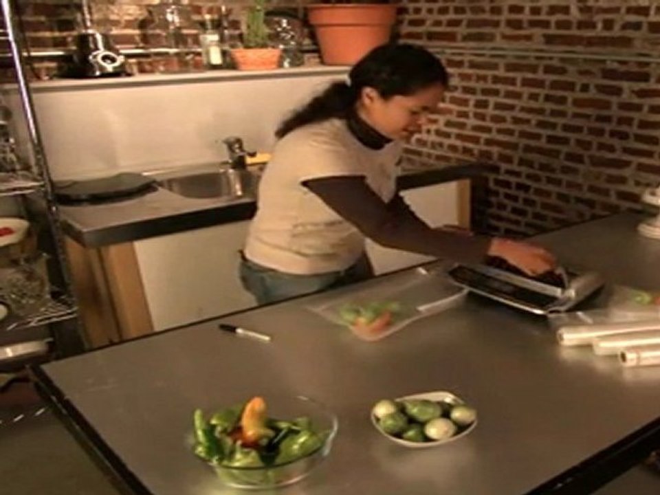 How To Preserve Vegetables With a Vacuum Sealer