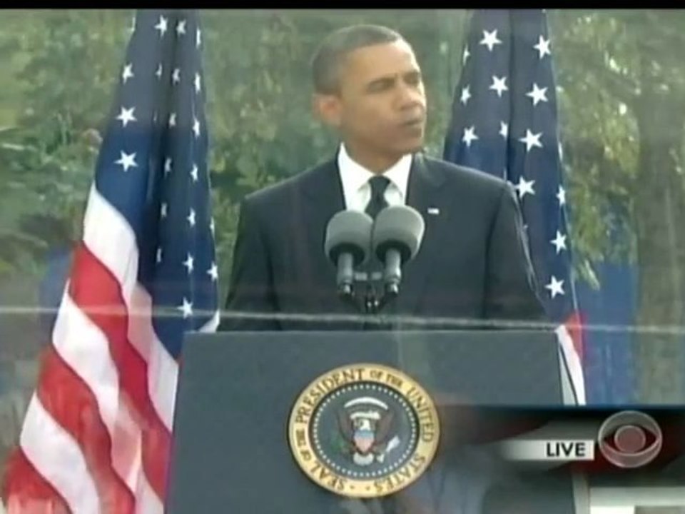 Gaffetastic. At 9-11 Tribute Obama Thinks Bow and Arrow Means to Bend Over