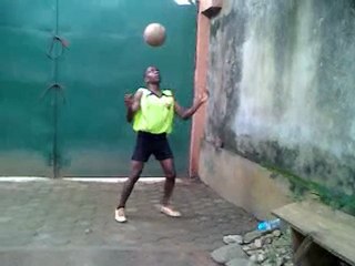 Do Nacimento Edson Edou