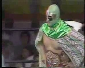 Mil Mascaras vs Gypsy Joe.  ( IWA Championship Match )