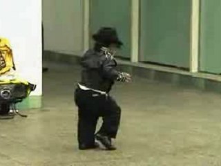 mini-michael-jackson