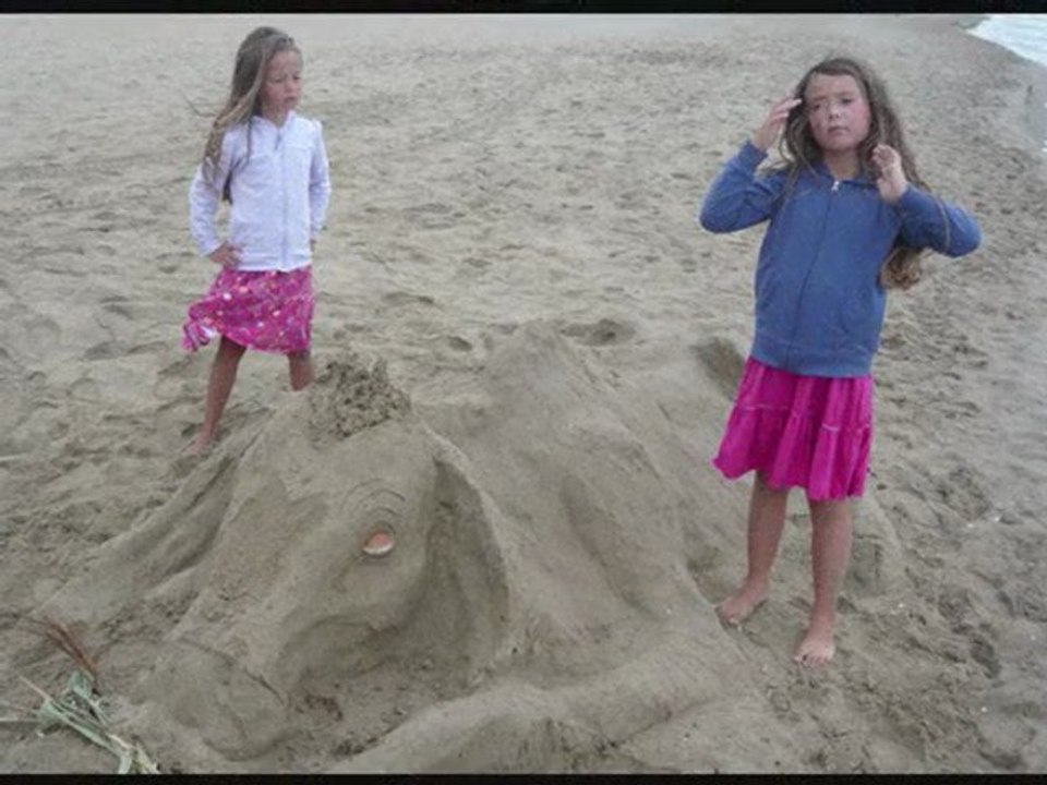 Les filles sur la plage du Cap d'Agde