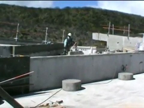 Chantier de l'observatoire du Maïdo 31/08/2011