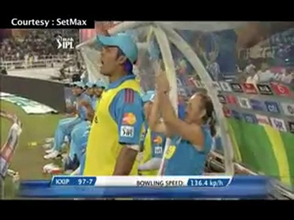 Warne VS Sachin