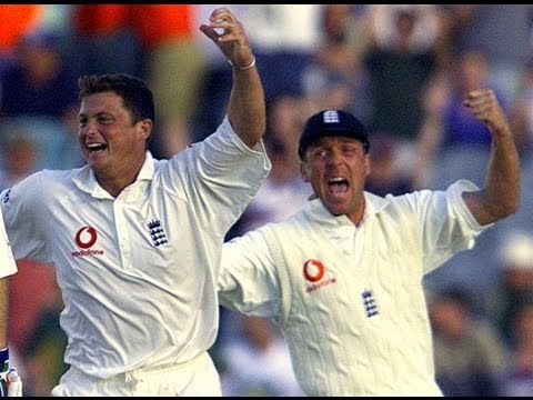 Cricket Video News - On This Day - 18th September - Hussey, Flintoff, Kallis - Cricket World TV