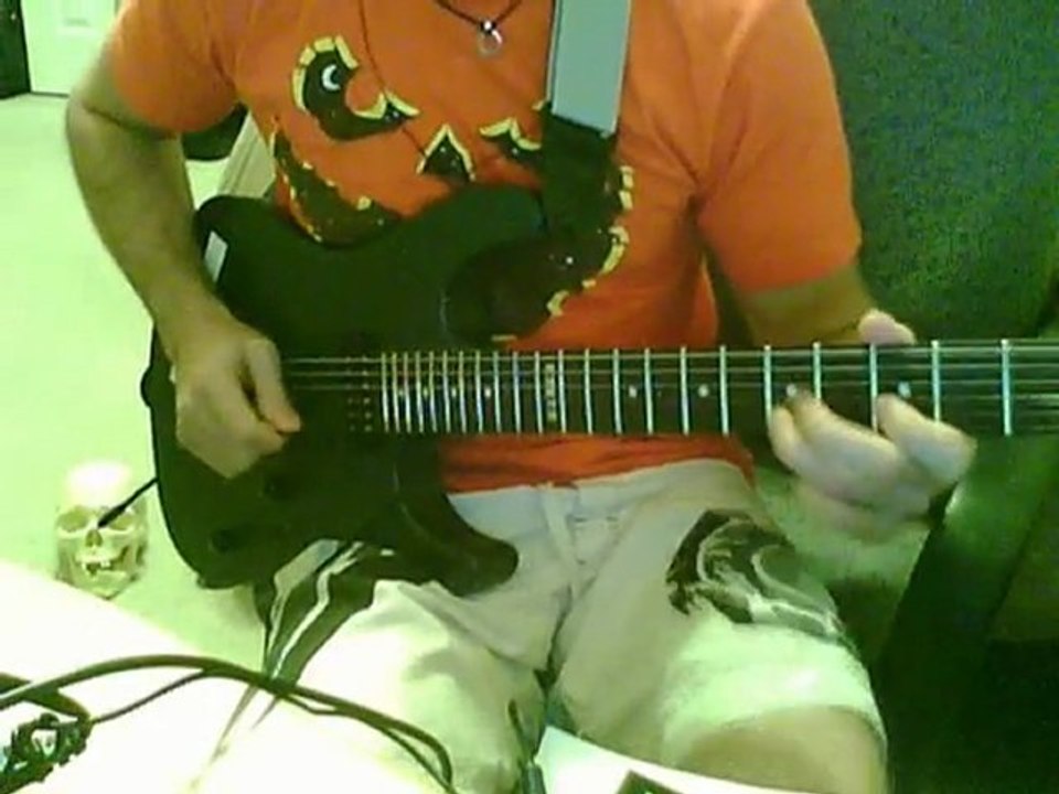Jam Session to The Exorcist Theme (Tubular Bells) on Electric Guitar - by: Chris Luizzi
