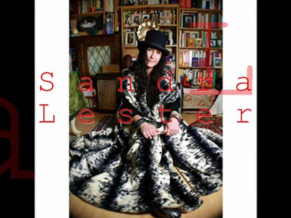 - S a n d r a  L e s t e r -