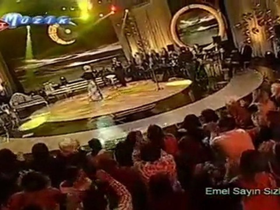 EMEL SAYIN ღ♥ღღ Yorgunum Dostlarım Yoruldum Artık ღ♥ღღ UNUTULAN ADAM ღ♥ღღ