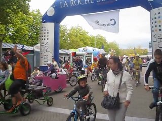 Carnavélo parcous en vélo dans la ville de La Roche sur Yon
