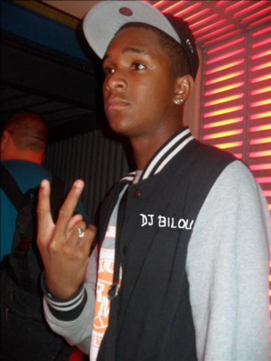 Dj Bilou 97 cho les Macarons