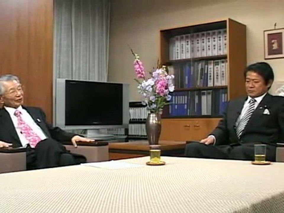 【政治】[議員][中川昭一] 070117 自民党本部政調会長室「特定アジアと日本」 3_6