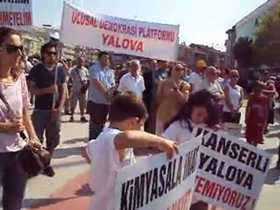 Marmara  bölgesinde Yalova da Vopak 'a Hayır. Marmara bölgesini yok edecek olan tesislere karşı Yalova İçin El Ele Platformunun açıklamasından.Adem KUYUMCU