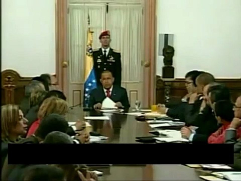 Hugo Chavez lit pour vous la lettre de Khadafi