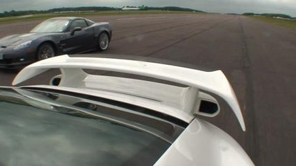 Porsche 911 GT2 v Corvette ZR1