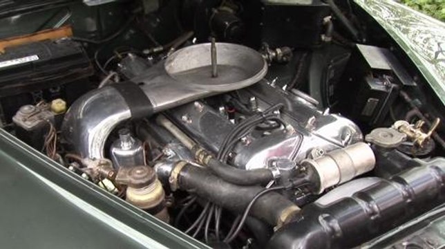 Jaguar XFR meets Jaguar Mk2