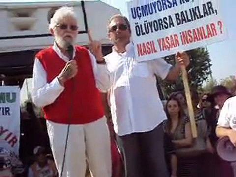 5. bölüm / Hayrettin Karaca da Yalova Taşköprü de kurulmak istenen VOPAK kimyasal madde depolarına ve termik santrale hayır mitinginden. 17 Eylül 2011 Yalova - Taşköprü Yalova İçin El Ele Platformunun açıklaması. Adem Kuyumcu