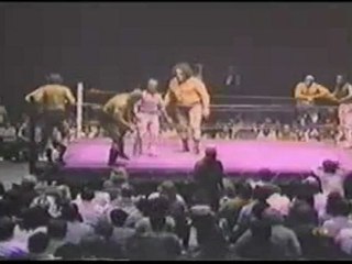 Mil Mascaras, Andre the Giant & JYD vs Gino Hernandez, Tully Blanchard & Killer Khan.