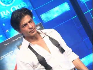 Shahrukh Khan Manages To Miff Best Friend Juhi Chawla - Latest Bollywood News