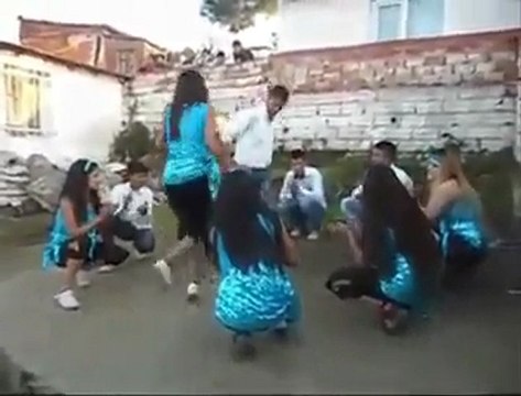 harika yetenekler amatör dansçılar iyi oynamışlar @ MEHMET ALİ ARSLAN Videos