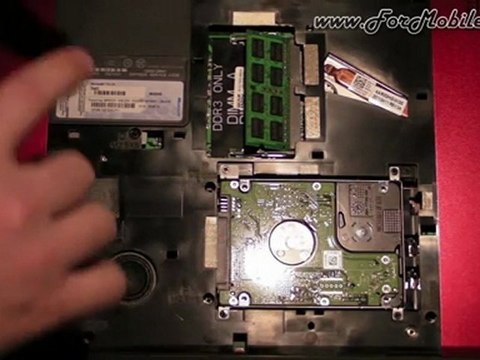 Dell Vostro 3750 - Come procedere per un parziale smontaggio