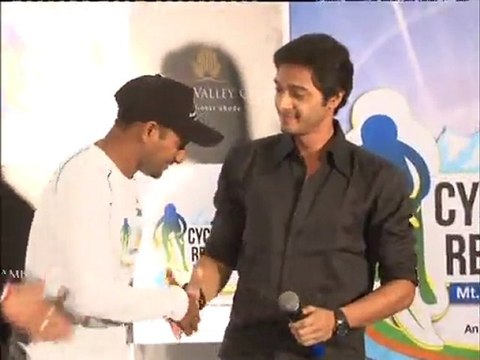 Shreyas Talpade Avoids Promoting Hum Tum Shabana - Latest Bollywood News