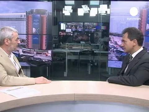 Serbes et KFOR se regardent en chiens de faïence au...