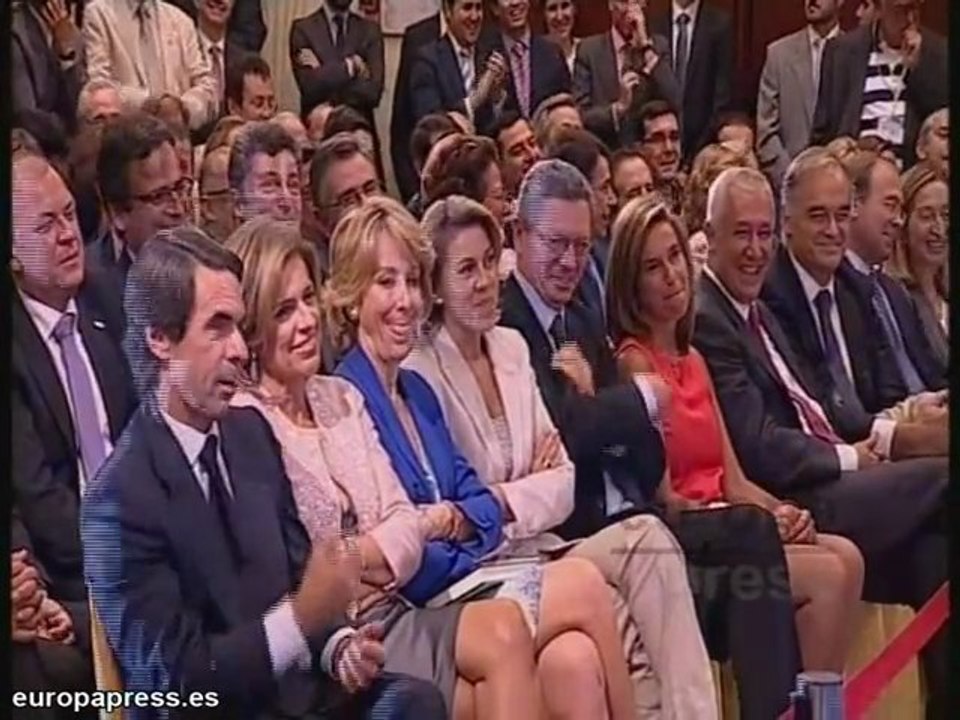 Rajoy y Zapatero, mismo colegio, "resultados distintos"