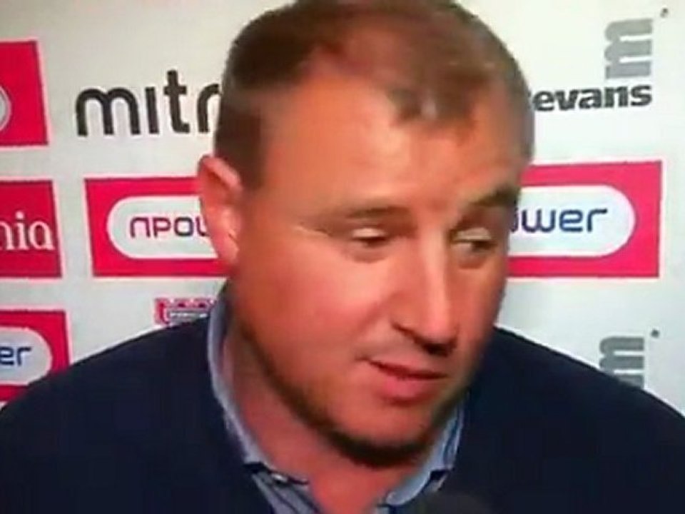 Jimmy Bullard does Rock Paper Scissors