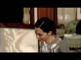 KİM BOYNU BÜKÜK AĞLAYAN?