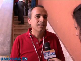 I ricercatori si riuniscono a Roma per protestare