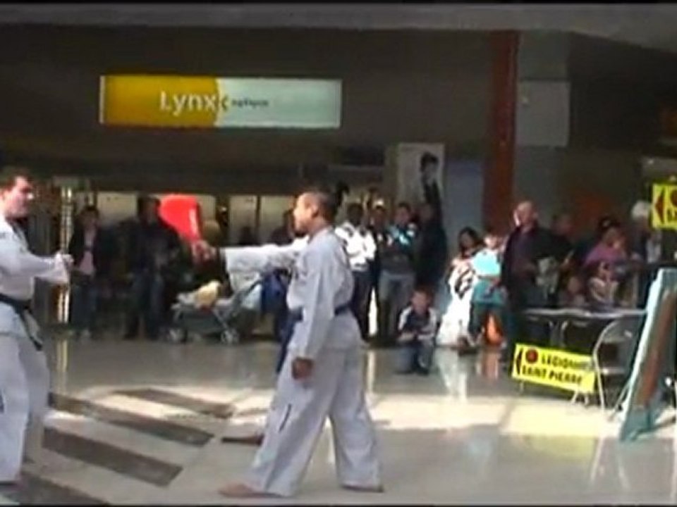 Demo carrefour 10sept2011