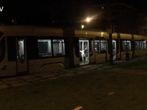 STIB : Tram Bombardier Annonces (mises à jour 14.03.2011) by STIB-TV